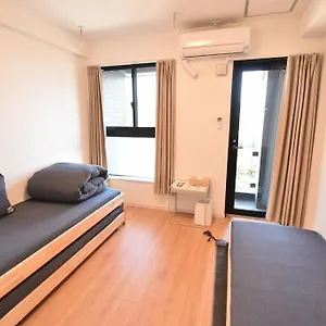 Enzo Fukuoka , Fukuoka (Fukuoka) Japón